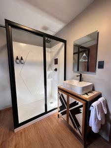 Lobo Glamp Corral De Pierda