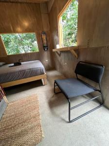 EB5 Escape-Contemporary Stay, San Marcos La Laguna, Skateboard