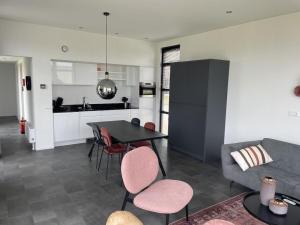 Chalet in Enkhuizen with Swimming Pool