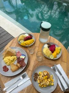 Alas Villa - 3 Bedrooms Private Pool Villa