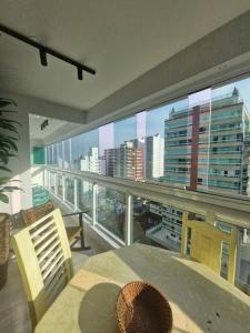 AP Vista mar, 2 Garagens Praia Grande SP Leão Marinho