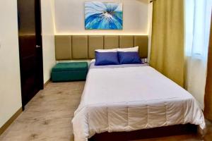 Matawhay Staycation at One Regis - 3hvězdičkové hotely ve městě Bacolod