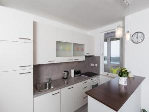 Apartment Precious View