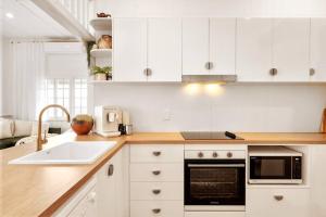 3 Palms Lagoon Pool Villa