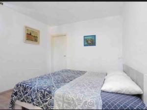 Seafront House Antonia