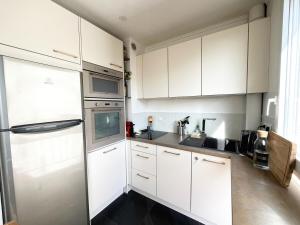Appartement vue jardin proche canal Saint-Martin