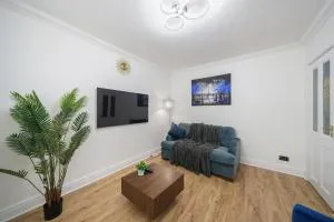 Exclusive 3 bed House in Welling, London - 锡德卡普
