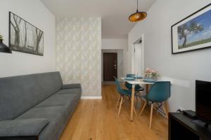 Jesionowa 37 Elegancki Apartament i Parking by Noclegi Renters