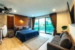 5-Bedroom Luxurious 5-Star Villa with Private Pool