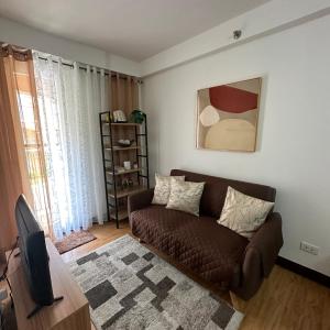 Adrians Pod Condo Rental