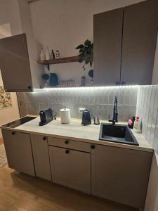 Heart of City Center 4br 2bath