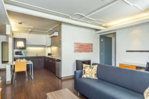 Barker Suites Southport