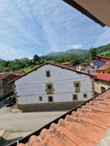 La Casona de Pascueru de POO DE CABRALES