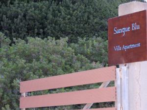 Sangue Blu Beachfront Villa Apartment