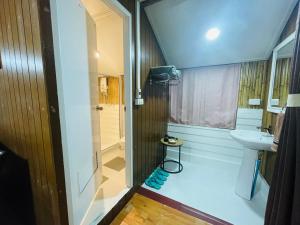 บ้านริมเลปากประ Banrimlay Pakpra