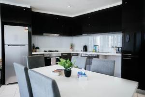 Spacious Family Southbank Residences with CityView