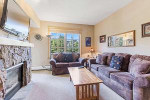 PP219 Passage Point 2Br 2Ba condo