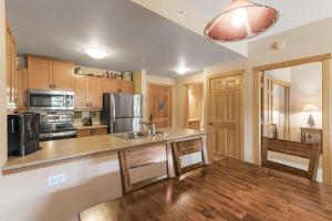 PP219 Passage Point 2Br 2Ba condo