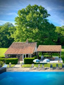 B&B / Chambres d'hotes Le Petit Chateau De Sainte Colombe : photos des chambres