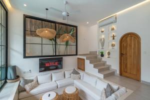 Saposan Villa Complex