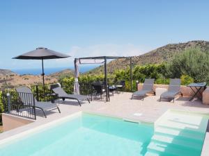 Ai Demani, Pollina Villa con piscina