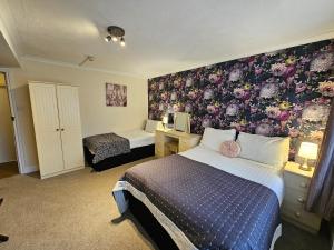 Standard Family Room room in Rivelyn Hotel