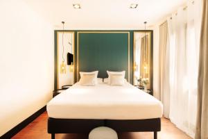 Superior Deluxe Double Room  room in La França Travellers Adults Only