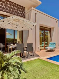 Pool Villa am Strand