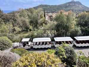 Complexe Cap Esterel village ,vue mer studio avec parking