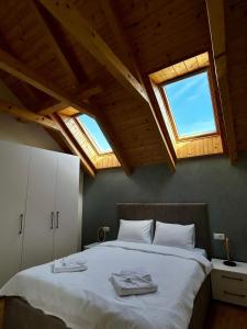 Nadesa - Mountain View Villas