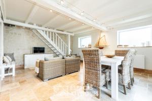 Maison avec terrasse au centre de Dolus dOléron