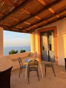 Villa La Rosa - Alicudi