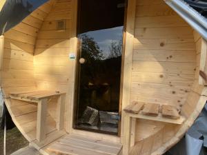 Kuća za odmor u prirodi NINA Jezero Orahovica