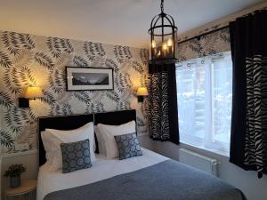 B&B / Chambres d'hotes Le Logis Fleurs et jardins de Pitry : photos des chambres