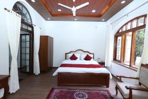 KSTDC Hotel Mayura Royal Heritage-Ooty