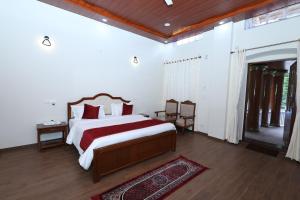 KSTDC Hotel Mayura Royal Heritage-Ooty