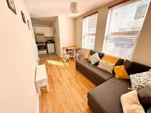 2 bedroom apartment in SE13 - Lewisham