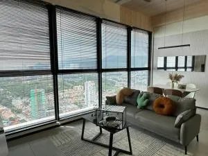 PICO VR, 3BR 3 queen bed, 2 car park, UrbanSuites by XW Home - Jelutong