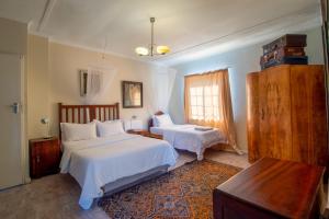 Classic Lodge - Cape Dutch Quarters