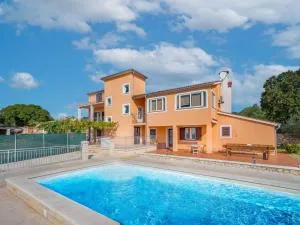 Holiday Home Ulika by Interhome - Golaš