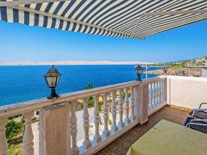 Apartment Delfin-6 by Interhome 