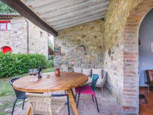 Holiday Home Badia a Passignano-2 by Interhome