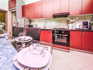 Apartment Škroćo-3 by Interhome