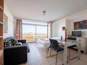 Studio Studio 705 with seaview by Interhome