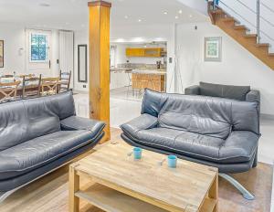 Maisons de vacances Grande Maison Lumineuse a 10km de Paris : photos des chambres