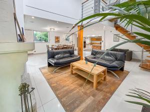 Maisons de vacances Grande Maison Lumineuse a 10km de Paris : photos des chambres
