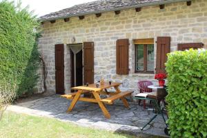 Maisons de vacances Gite Gite Le Kermes 2/4 pers a Blajoux : photos des chambres