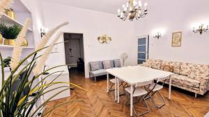 Unikatowe !Sienkiewicza Park Apartament 116 m Off Piotrkowska 3 Bedrooms