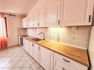 Apartment Rose-3 by Interhome