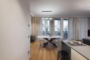 Fifty Eight Milan Duomo Two Bedrooms